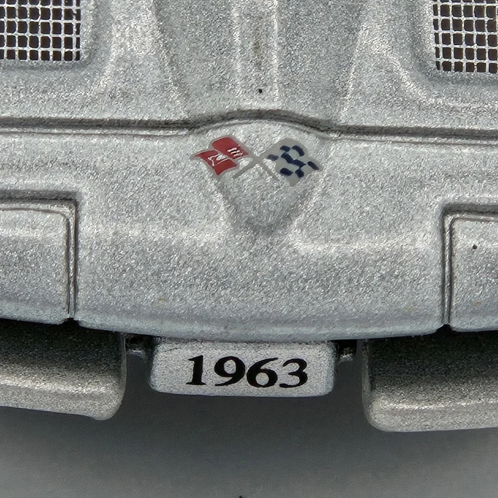 CHEVROLET 1963 CORVETTE Hallmark Keepsake ornament‎